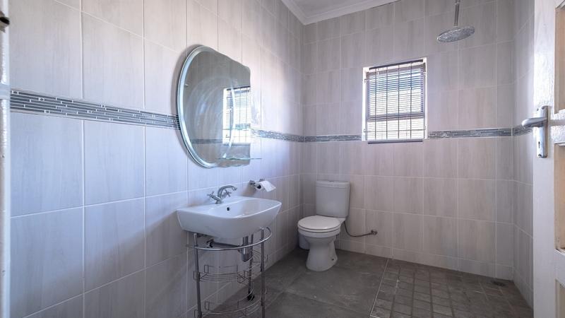 3 Bedroom Property for Sale in Churchill Estate Western Cape
